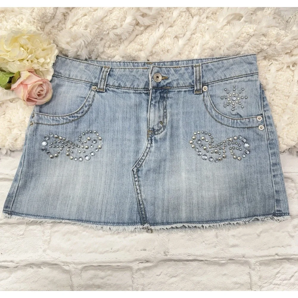 Vintage Y2K Jordache Low Rise Micro Mini‎ Denim Skirt 7/8 Embellished Light Wash